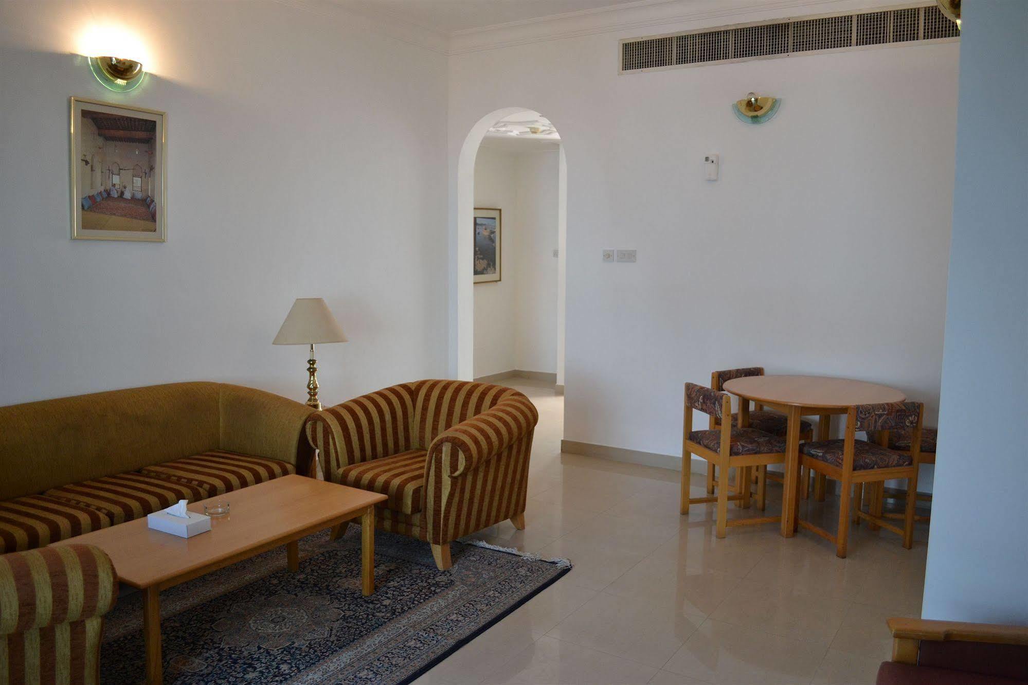 Beach Hotel มัสกัต ภายนอก รูปภาพ