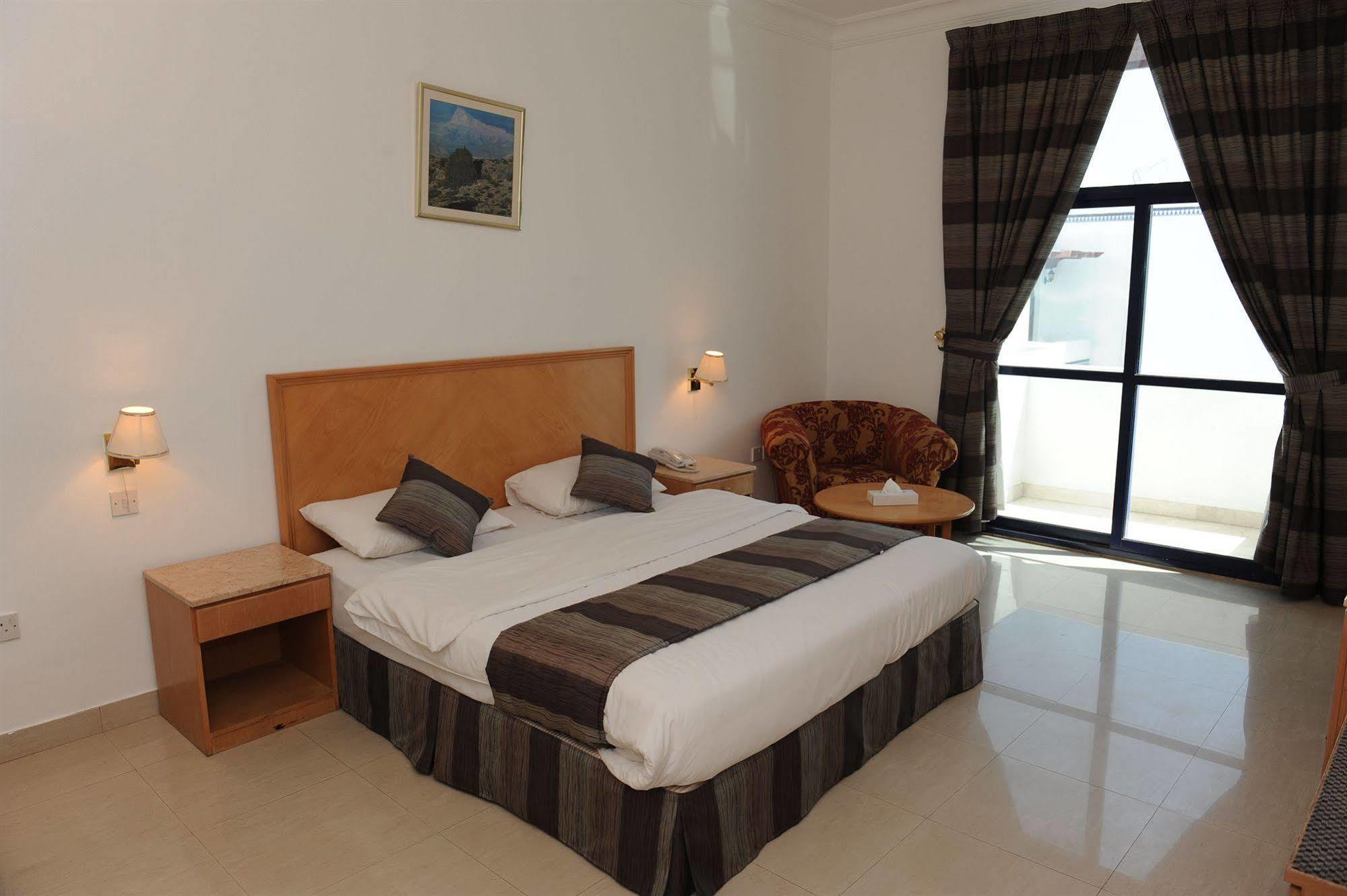 Beach Hotel มัสกัต ภายนอก รูปภาพ